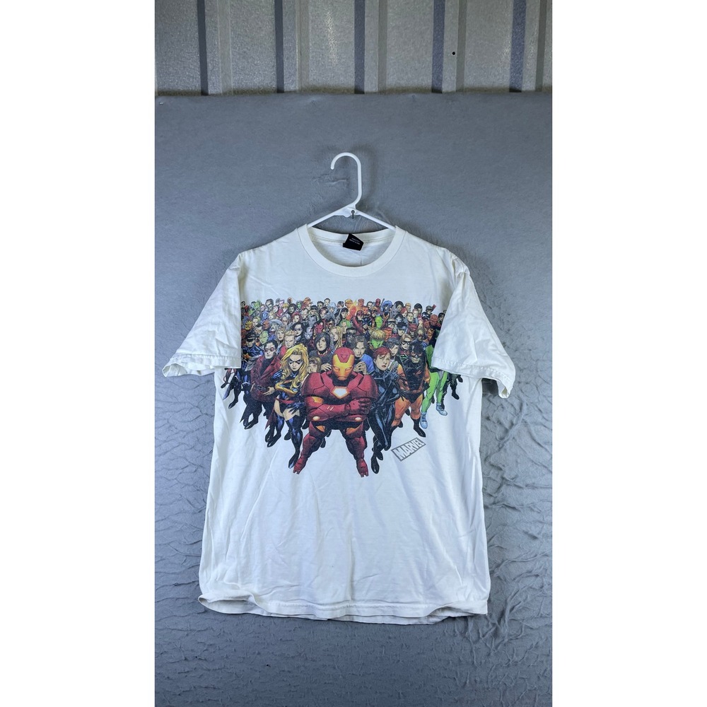 Mad Engine Marvel T-Shirt Mens M White Excellent Character Collage Graphic Tee